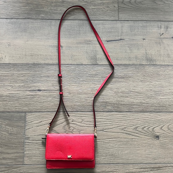 MK wallet crossbody - Picture 1 of 7